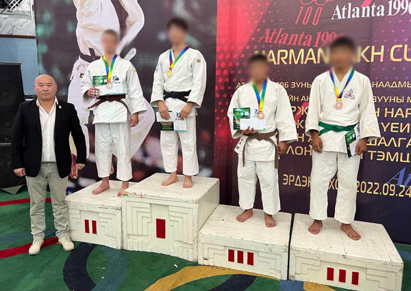 Дзюдоист из Бурятии выиграл медаль международного турнира в Монголии
