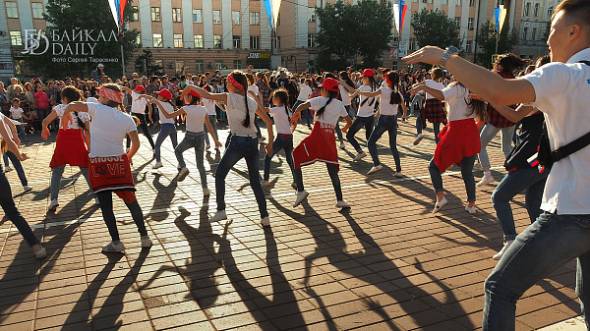 В центре Улан-Удэ в честь 99-летия Республики Бурятии устроят масштабный концерт 