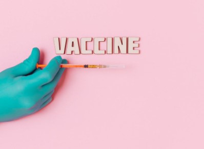 В Иркутскую область поступила вакцина от ковида для подростков