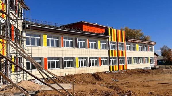 В райцентре Бурятии сорвали строительство новой школы