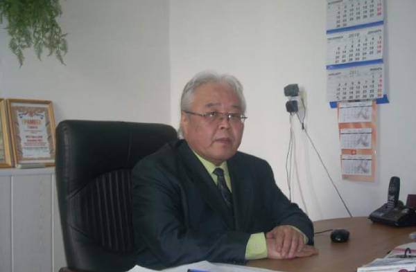 В Улан-Удэ покидает пост бессменный главврач больницы 