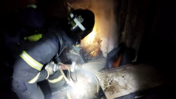 Ночной пожар разбудил жильцов дома в Иркутской области 