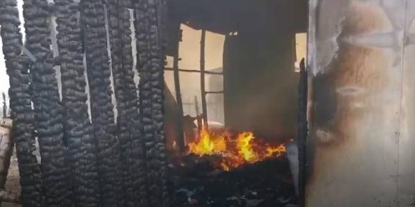 В Бурятии на крупном пожаре в СНТ «Лето» сгорели 10 строений  