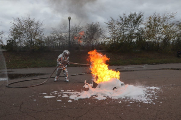 Улан-удэнцам показали пожарный кроссфит