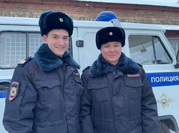 В Иркутске полицейский по дороге домой поймал грабителя 