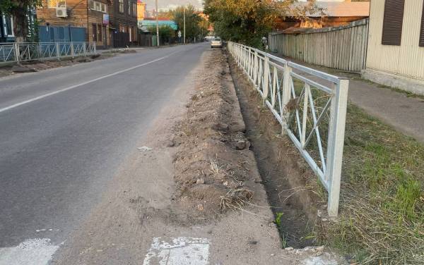 В Улан-Удэ дорогу на улице Банзарова ремонтируют за 13,5 млн 