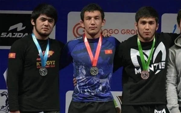 Бурятский борец выиграл чемпионат Киргизии