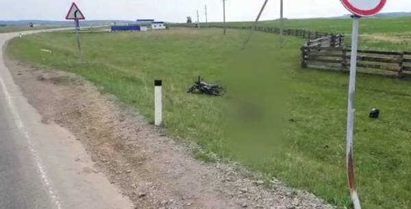 В Иркутской области мотоциклист погиб, врезавшись в дорожный знак