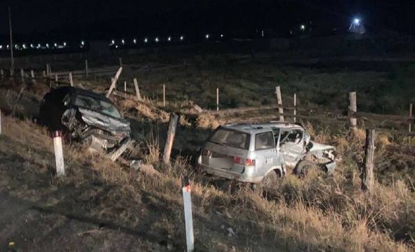 В Иркутской области в ДТП погиб пассажир «ВАЗа» и пострадали три человека  