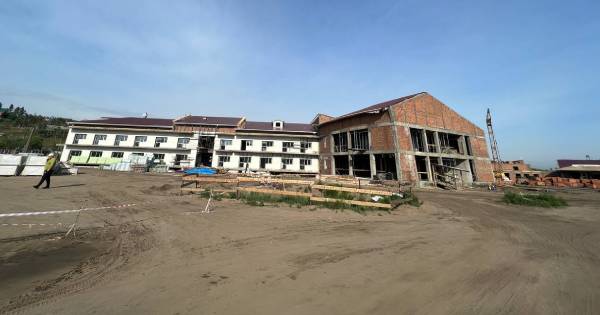 В Улан-Удэ пансионат для престарелых будут строить днём и ночью