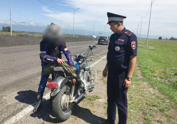 В Бурятии во время операции «Мотоцикл» поймали пьяных байкеров 