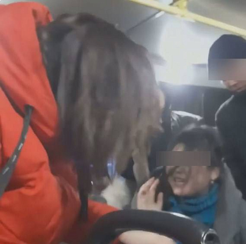 В Улан-Удэ маршрутчик рассказал свою версию по поводу избиения девушки 