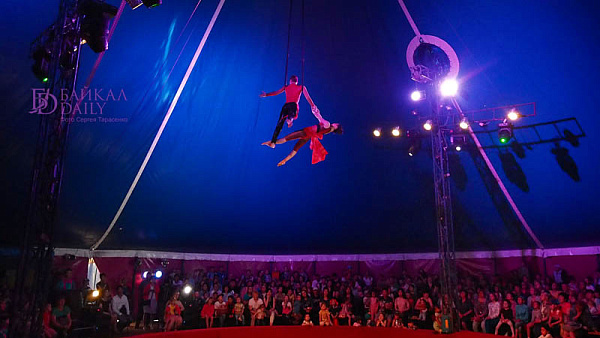 Цирк Бурятии покажет в Санкт-Петербурге новогоднюю сказку
