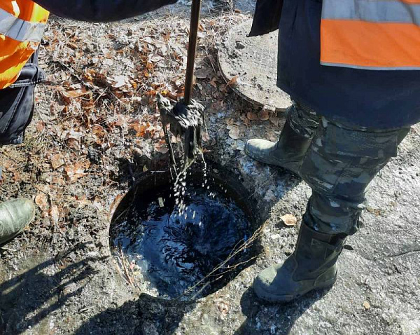 В Улан-Удэ бинты и простыни стали причиной засора канализации 