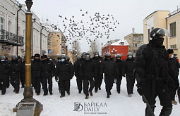 В России запретили митинги возле зданий госорганов, вокзалов, школ