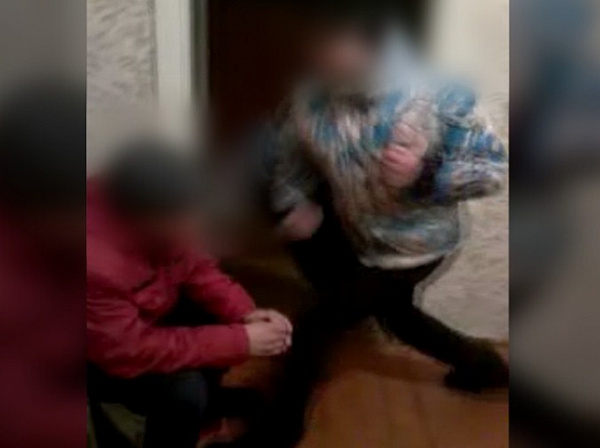 Пьяные рязанки напали на инспекторов ГИБДД, возбуждено уголовное дело - СК