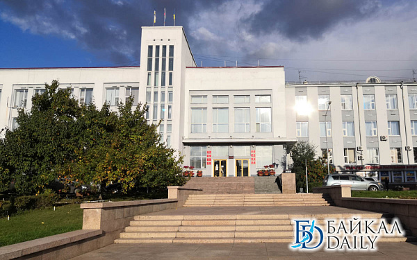 Жители Бурятии могут выиграть поездку на Байкал