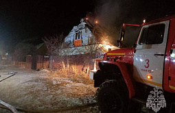 В Улан-Удэ сгорел жилой дом 