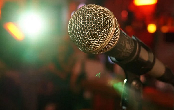 Организация комиков объявила об «открытом микрофоне» в Улан-Удэ