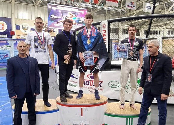 Спортсмен из Бурятии стал призёром международного турнира по панкратиону