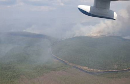 В Иркутской области в тушении лесного пожара участвует самолёт-амфибия
