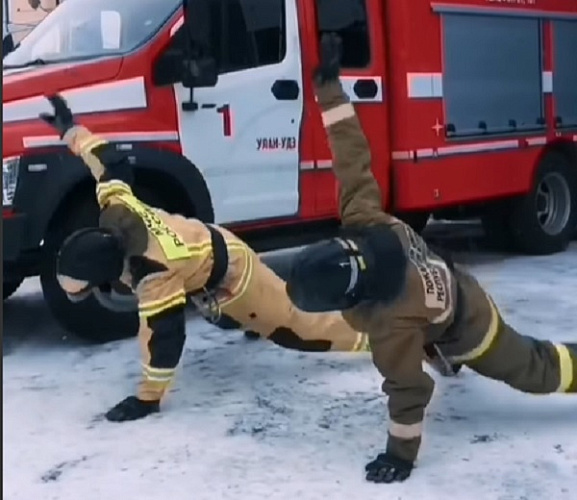 Улан-удэнские пожарные сняли трендовое видео 
