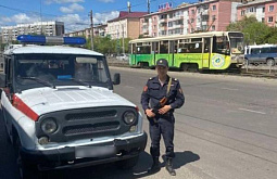В Улан-Удэ безбилетник устроил скандал в трамвае 