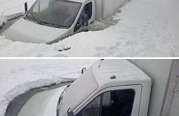 В Бурятии под лёд провалился автомобиль
