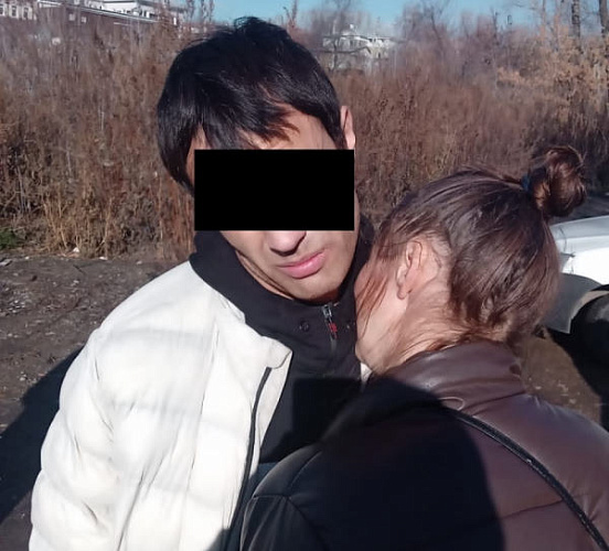 В Иркутске парочку наркосбытчиков поймали с поличным