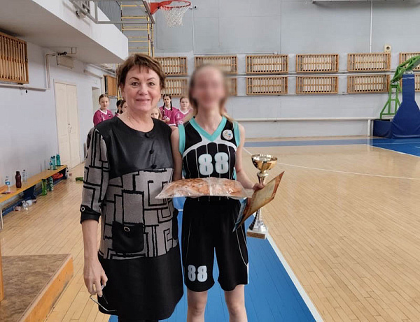 Баскетболистки Улан-Удэ выиграли кубок в Хабаровске