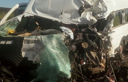 В Бурятии три человека пострадали в ДТП с грузовиком и автобусом 